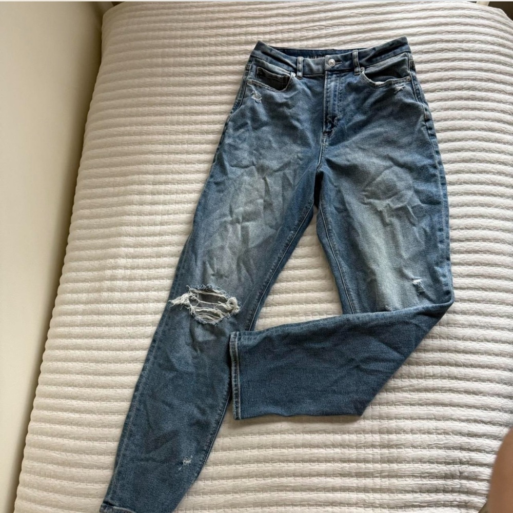 Distressed Curvy Mom Jeans